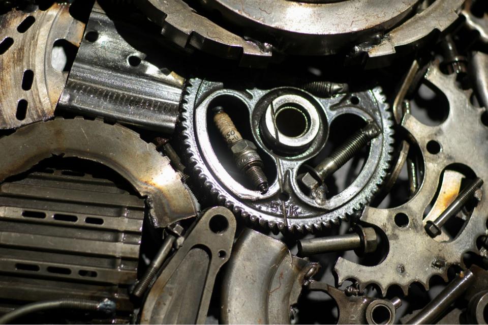 Complex machinery with interlocking gears