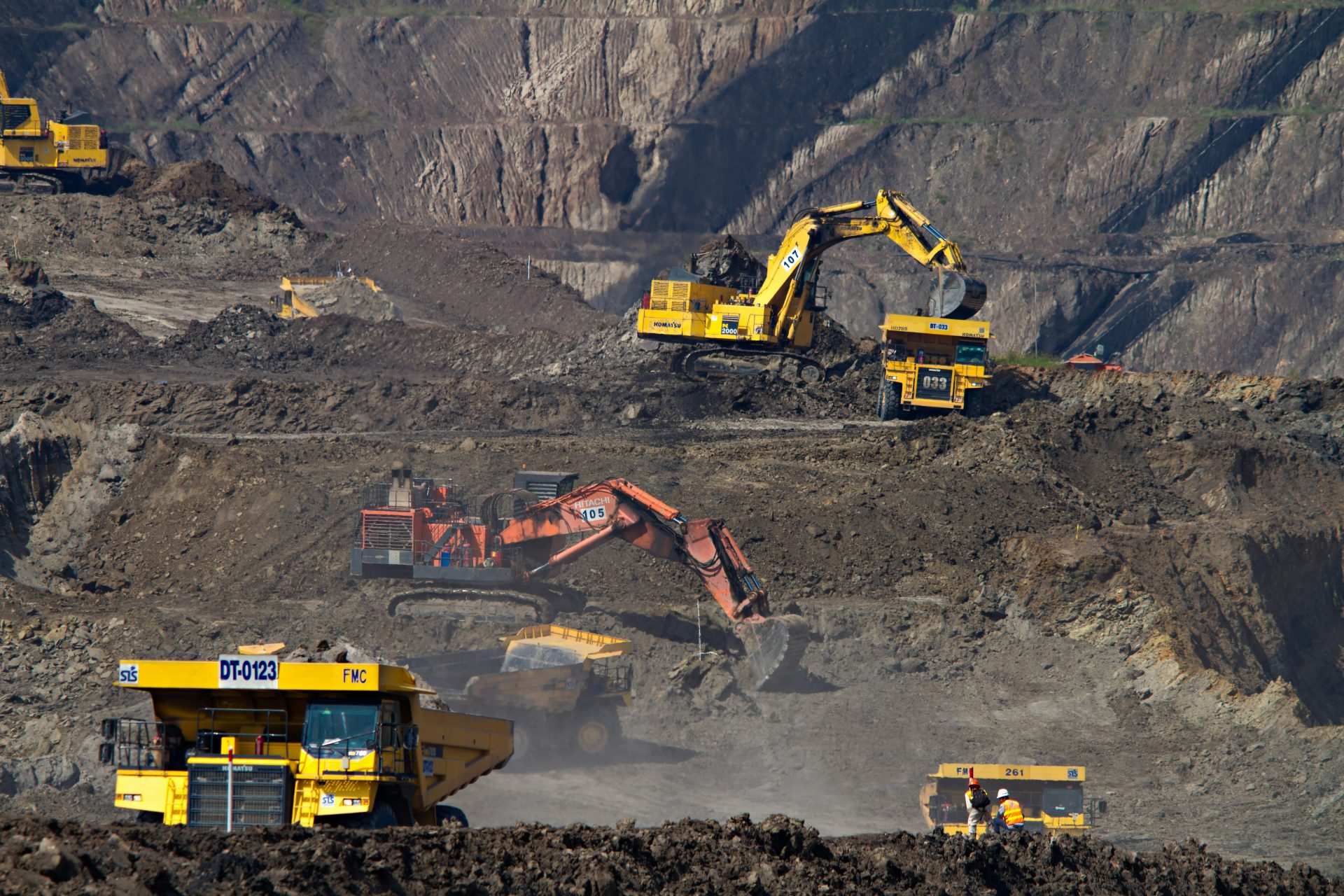 Heavy construction equipment in an excavation site